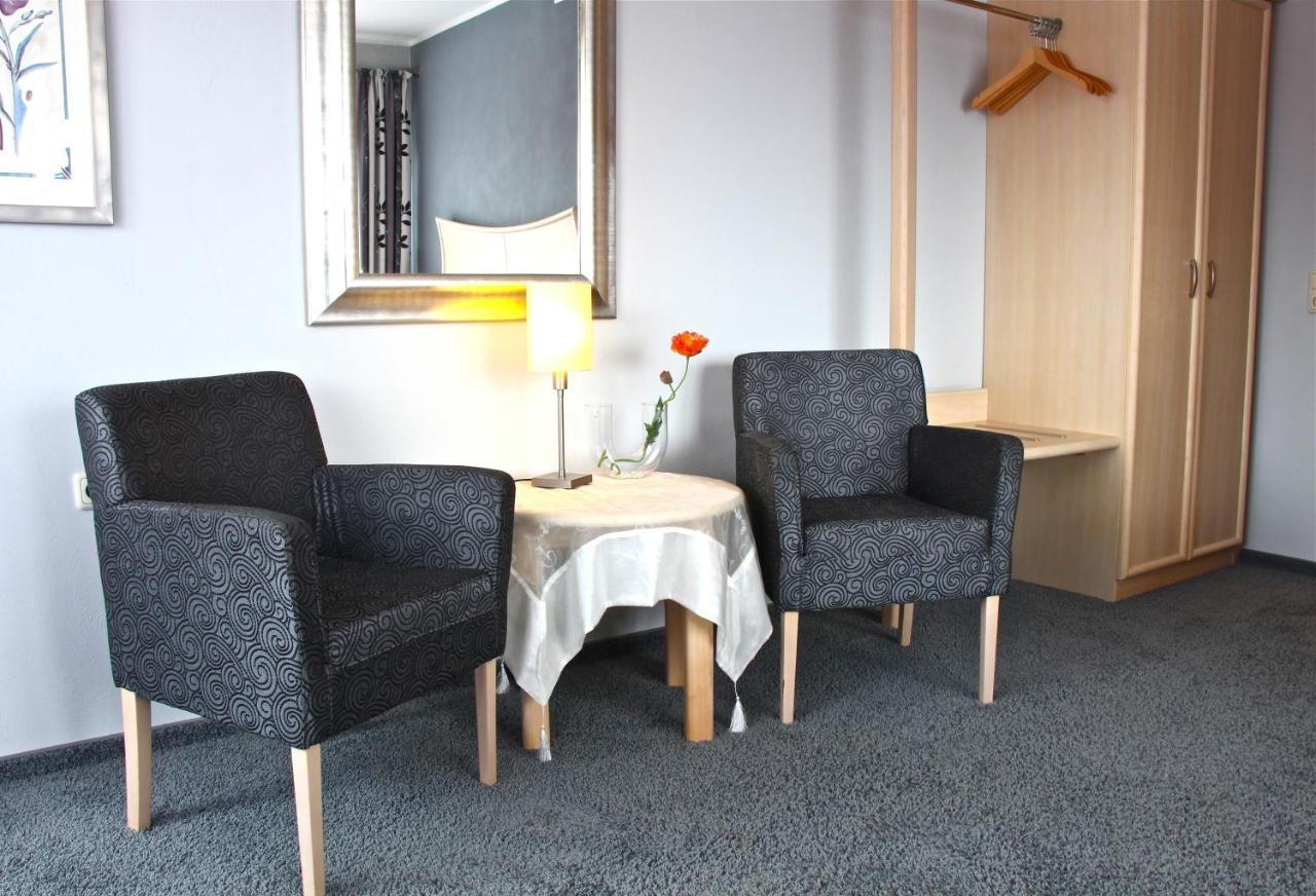 Hotel Igelstadt Furstenberg  ภายนอก รูปภาพ