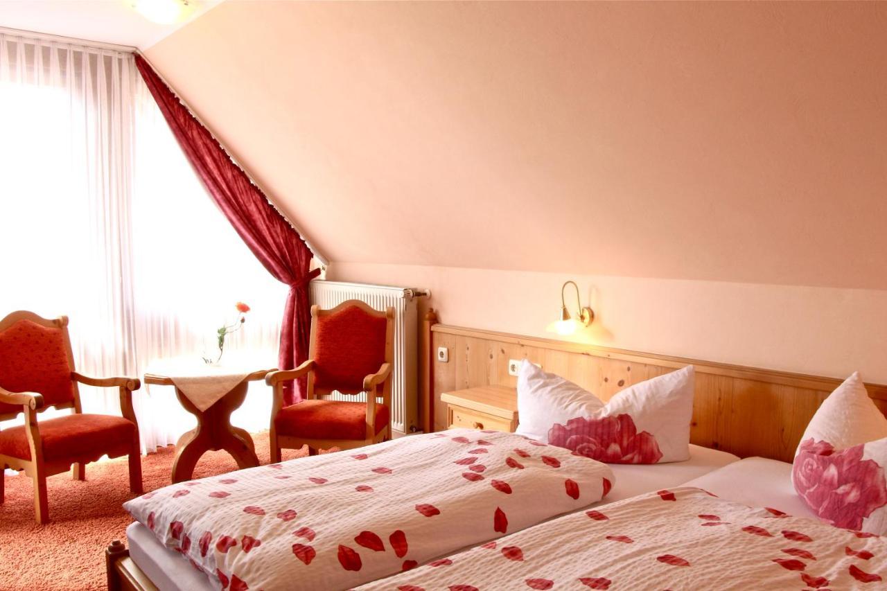 Hotel Igelstadt Furstenberg  ภายนอก รูปภาพ