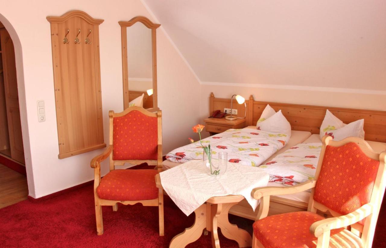 Hotel Igelstadt Furstenberg  ภายนอก รูปภาพ